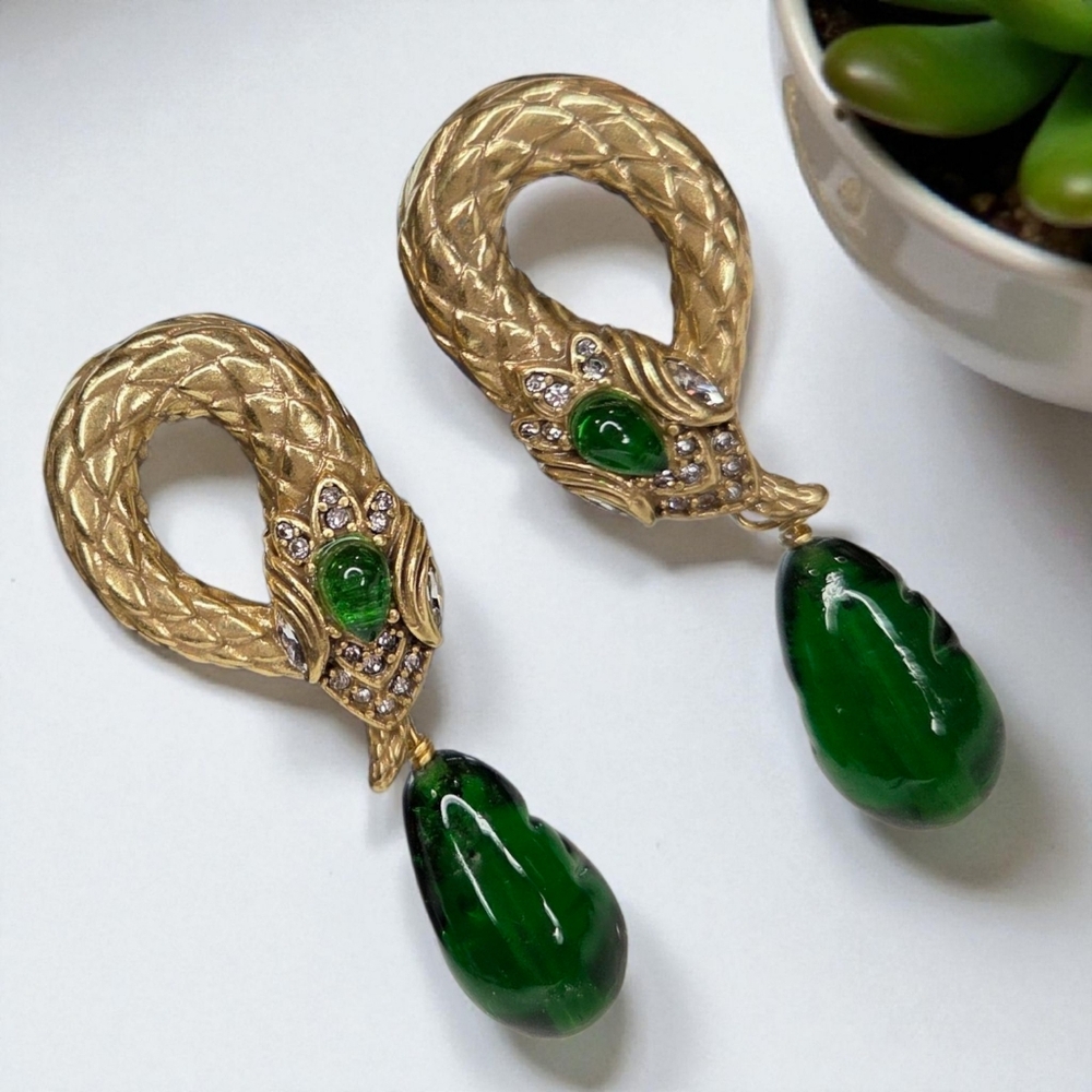 Elegant Gold and Green Earrings